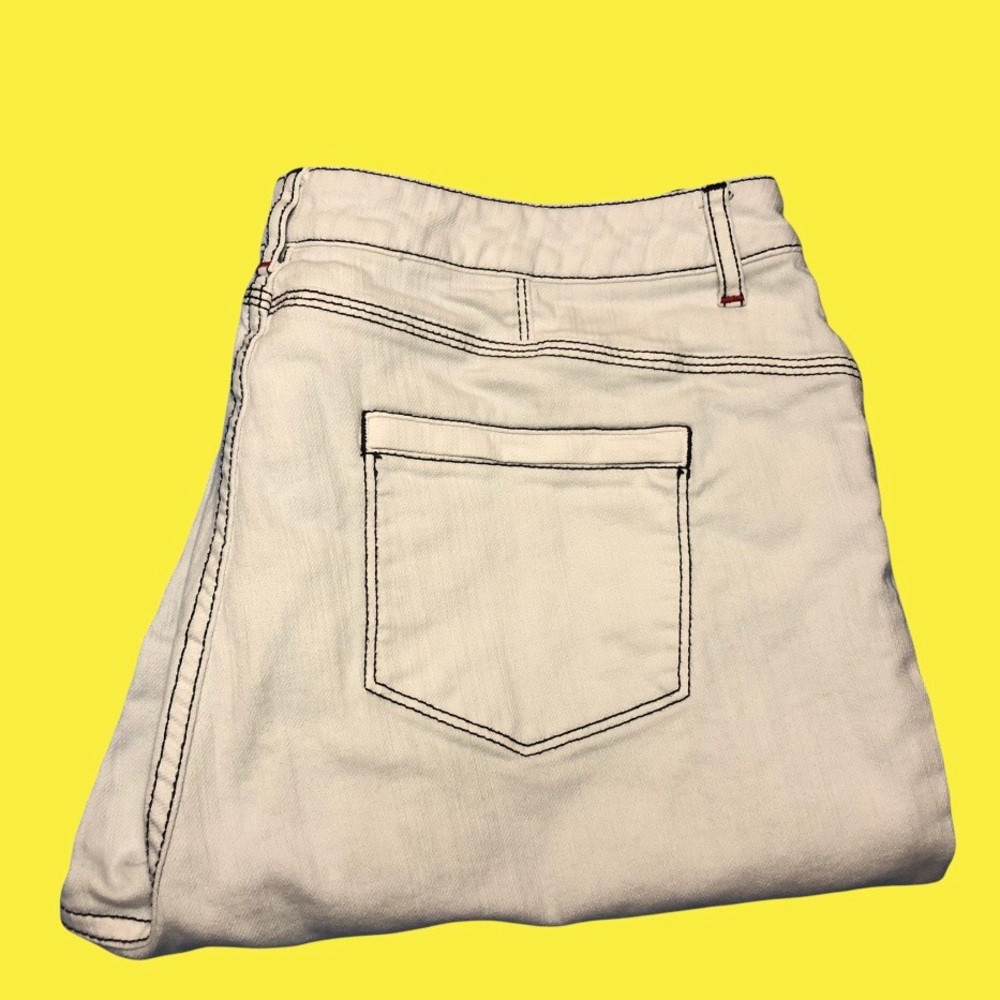 Chico Platinum White Jeans with Black Seams